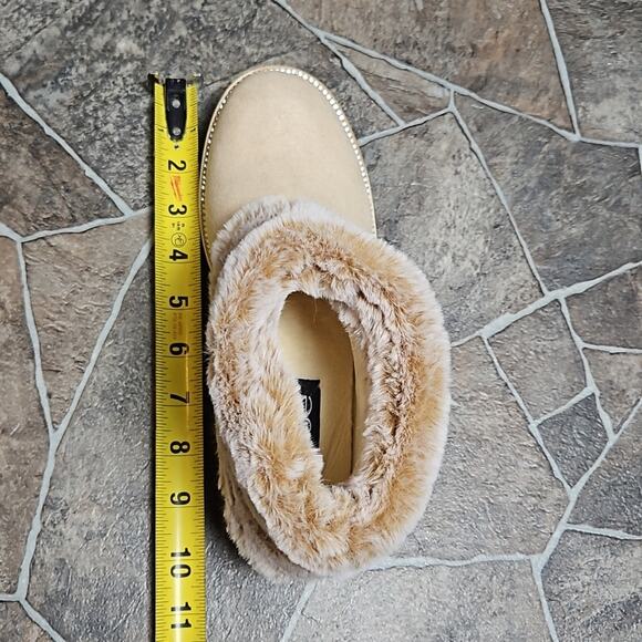 New in Box Bebe Nayelli Fur Ankle Booties in Sand Sz 7 - Picture 13 of 14